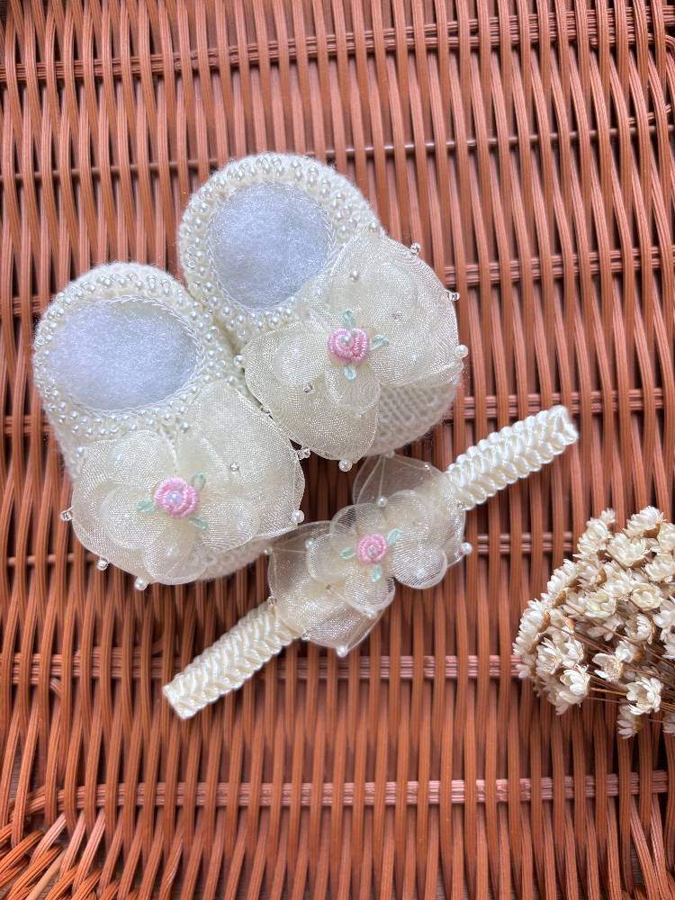 Sapatinho com tiara Catarina Off-white